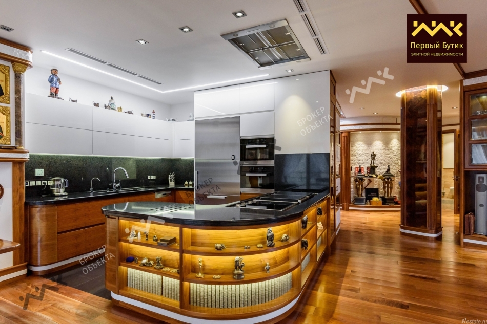 Продажа 3-комн квартиры на вторичном рынке Динамо пр-кт,  д. 6