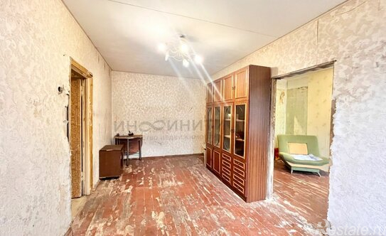 Продажа 3-комн квартиры на вторичном рынке Кременчугская улица,  д. 4 к2