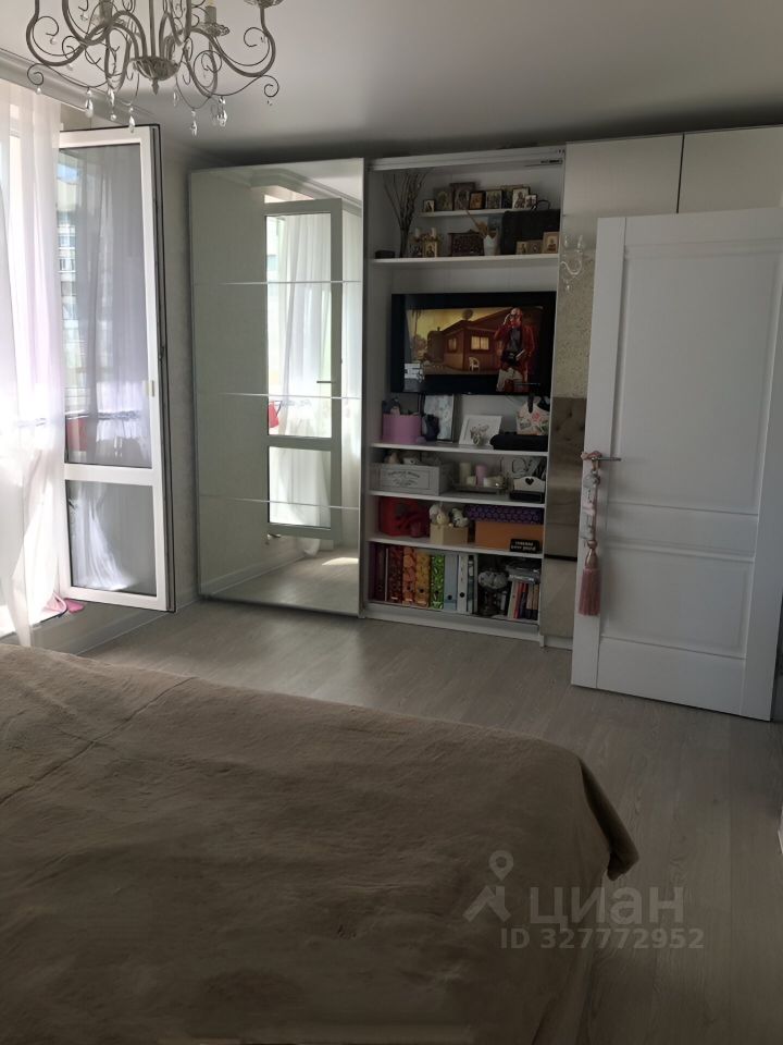 Продажа 3-комн квартиры на вторичном рынке улица Софьи Ковалевской,  д. 18