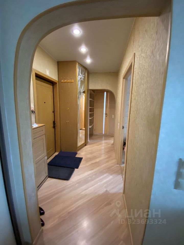 Продажа 2-комн квартиры на вторичном рынке улица Главмосстроя, 22к1