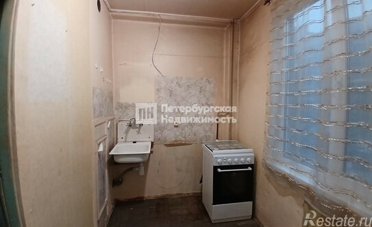 Продажа 2-комн квартиры на вторичном рынке Науки пр-кт,  д. 13,  к. 3