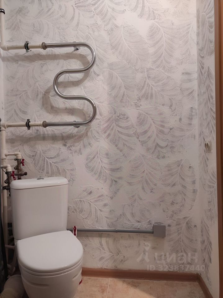 Продажа 1-комн квартиры на вторичном рынке Кировск, Набережная улица, 17