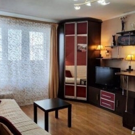 Аренда 1-комн квартиры на вторичном рынке улица Яблочкова,  д. 37Б