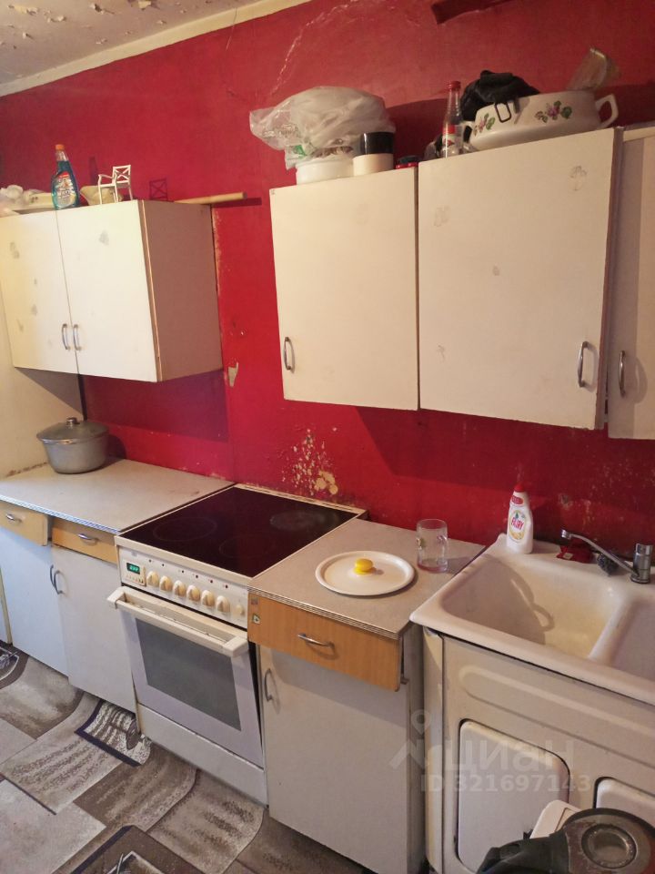 Продажа 2-комн квартиры на вторичном рынке Зеленоградская улица, 19