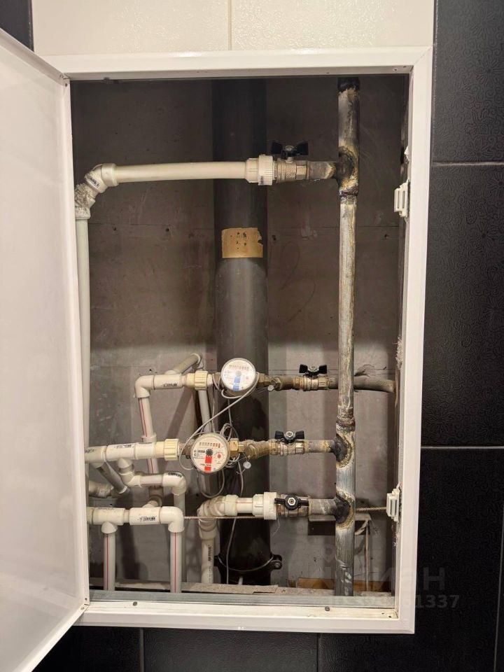 Продажа 2-комн квартиры на вторичном рынке улица Генерала Кузнецова, 13К2