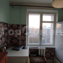 Продажа 1-комн квартиры на вторичном рынке ул Петра Романова,  д. 8