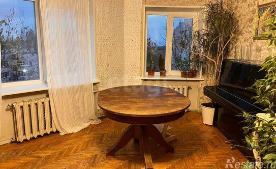 Продажа 4-комн квартиры на вторичном рынке Пушкин г, Генерала Хазова ул,  д. 10