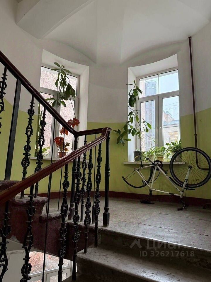 Продажа комнаты Вознесенский проспект, 53