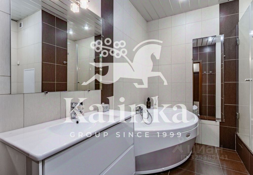 Продажа 3-комн квартиры на вторичном рынке улица Шостаковича, 3к1