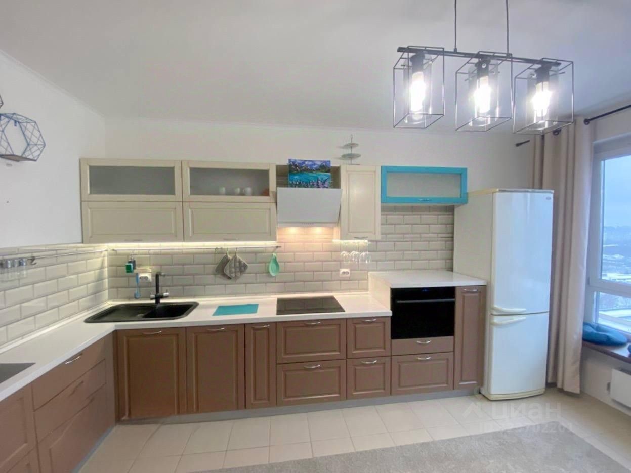 Продажа 2-комн квартиры на вторичном рынке улица Римского-Корсакова, 11к8