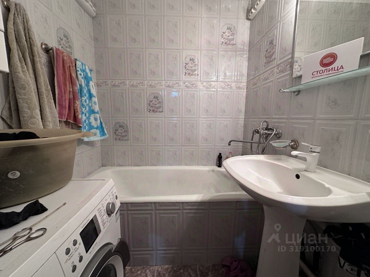 Аренда 2-комн квартиры на вторичном рынке Луганская улица, 3К1