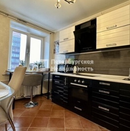 Продажа 1-комн квартиры на вторичном рынке улица Асафьева,  д. 8