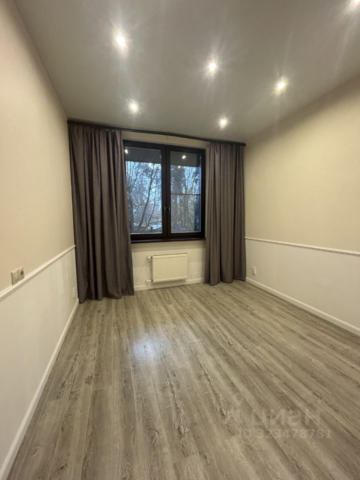 Продажа 2-комн квартиры на вторичном рынке Ильинский пгт, улица Чкалова, 2к1