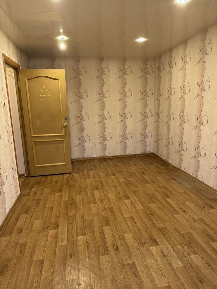 Продажа 2-комн квартиры на вторичном рынке Выборг, Московский проспект, 11