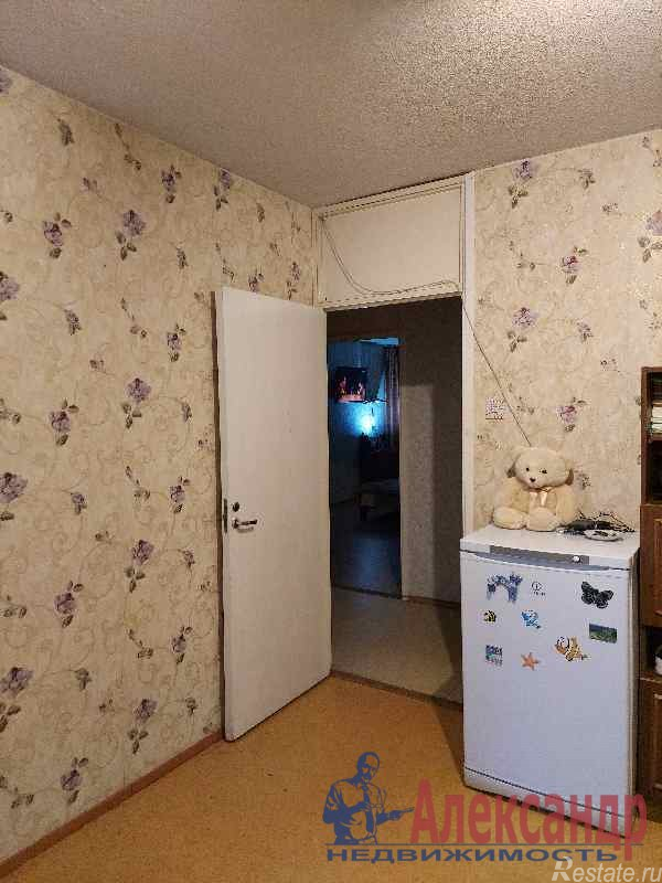 Продажа 3-комн квартиры на вторичном рынке Светогорск г., Красноармейская ул. ,  д. 28