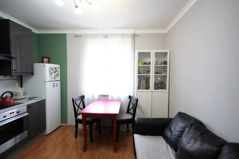 Продажа 1-комн квартиры на вторичном рынке Железнодорожный, ул. Граничная,  д. 18