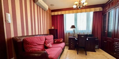 3-комн квартира улица Крылатские Холмы,  д. 37