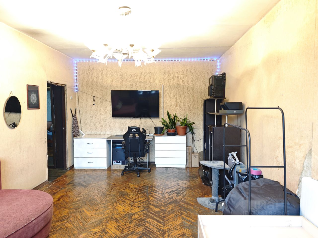 Продажа 2-комн квартиры на вторичном рынке Варшавское шоссе, 10К1