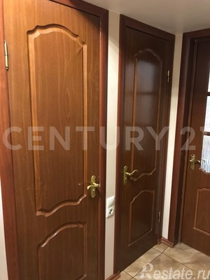 Продажа 2-комн квартиры на вторичном рынке Нахабино, Железнодорожная ул,  д. 1к3