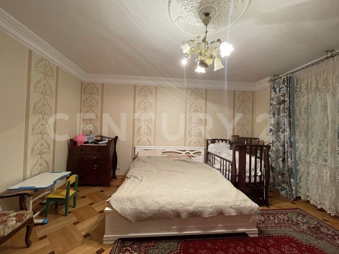 Продажа 3-комн квартиры на вторичном рынке Апрелевка, улица Горького, 25