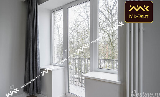 Продажа 1-комн квартиры на вторичном рынке Пушкин г, Захаржевская ул,  д. 4