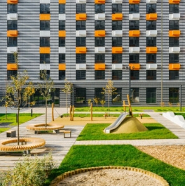 Продажа 2-комн квартиры на вторичном рынке Красная горка, Весенняя улица,  д. 8