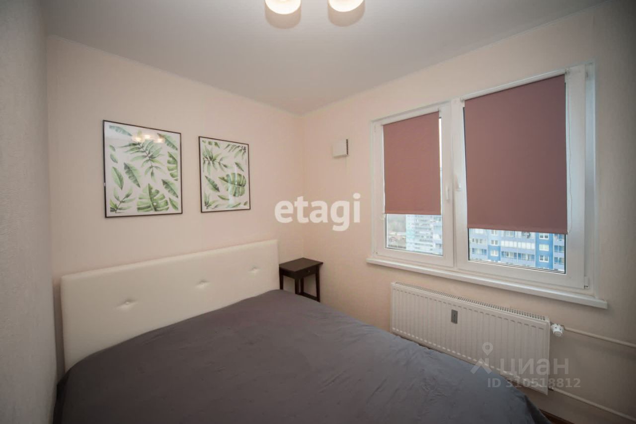 Продажа 2-комн квартиры на вторичном рынке улица Корнея Чуковского, 3к4