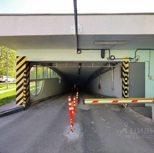 Гараж/парковка Глухово, улица Рублёвское предместье,  д. 4 к2