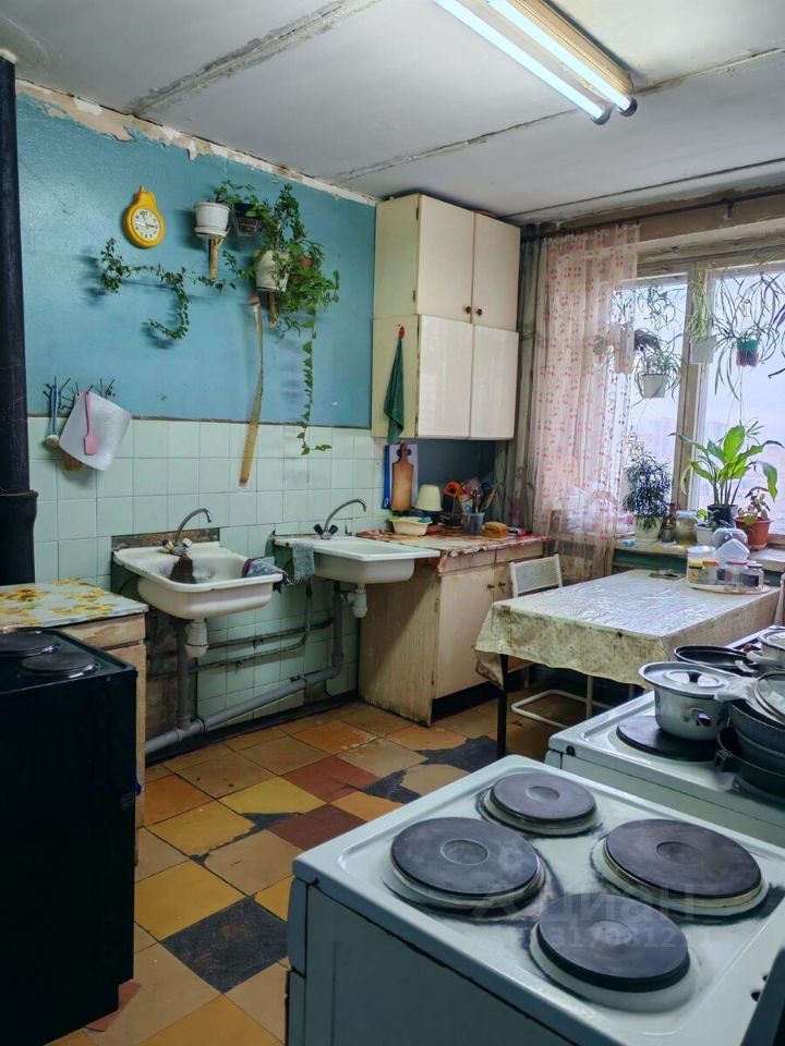 Продажа комнаты Купчинская улица, 4К4