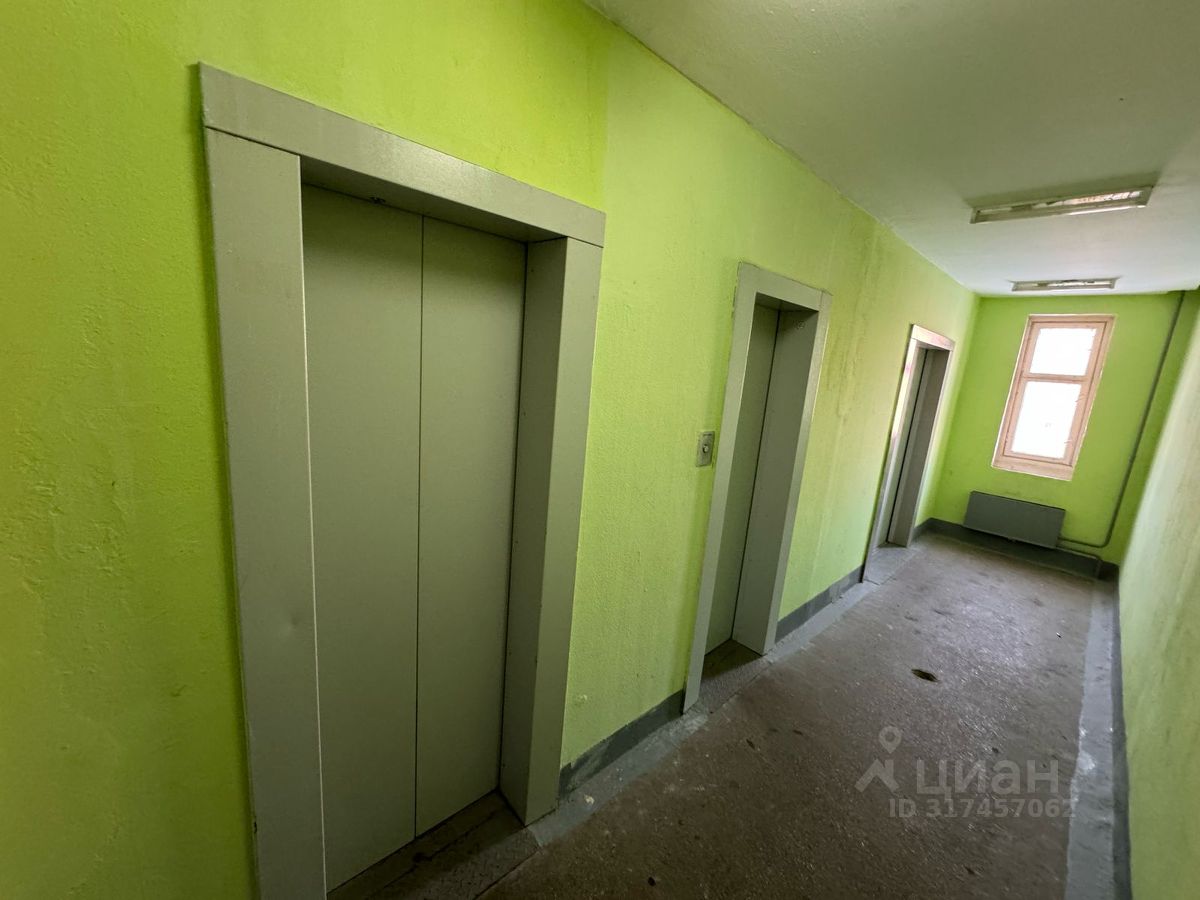 Продажа 1-комн квартиры на вторичном рынке Пронская улица, 9К2