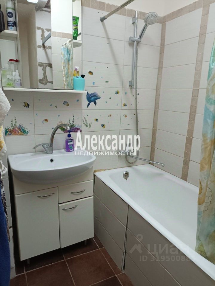 Продажа 6-комн квартиры на вторичном рынке пос. Сельцо, 23к1