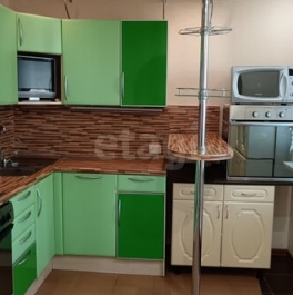 Продажа 3-комн квартиры на вторичном рынке Кириши г, Героев пр-кт,  д. 24