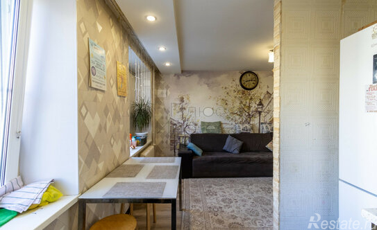 Продажа 3-комн квартиры на вторичном рынке улица Васи Алексеева