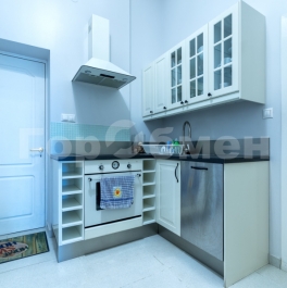 Продажа 2-комн квартиры на вторичном рынке Большой Гнездниковский переулок, 10 Продажа 2-комн квартиры на вторичном рынке Большой Гнездниковский переулок, 10