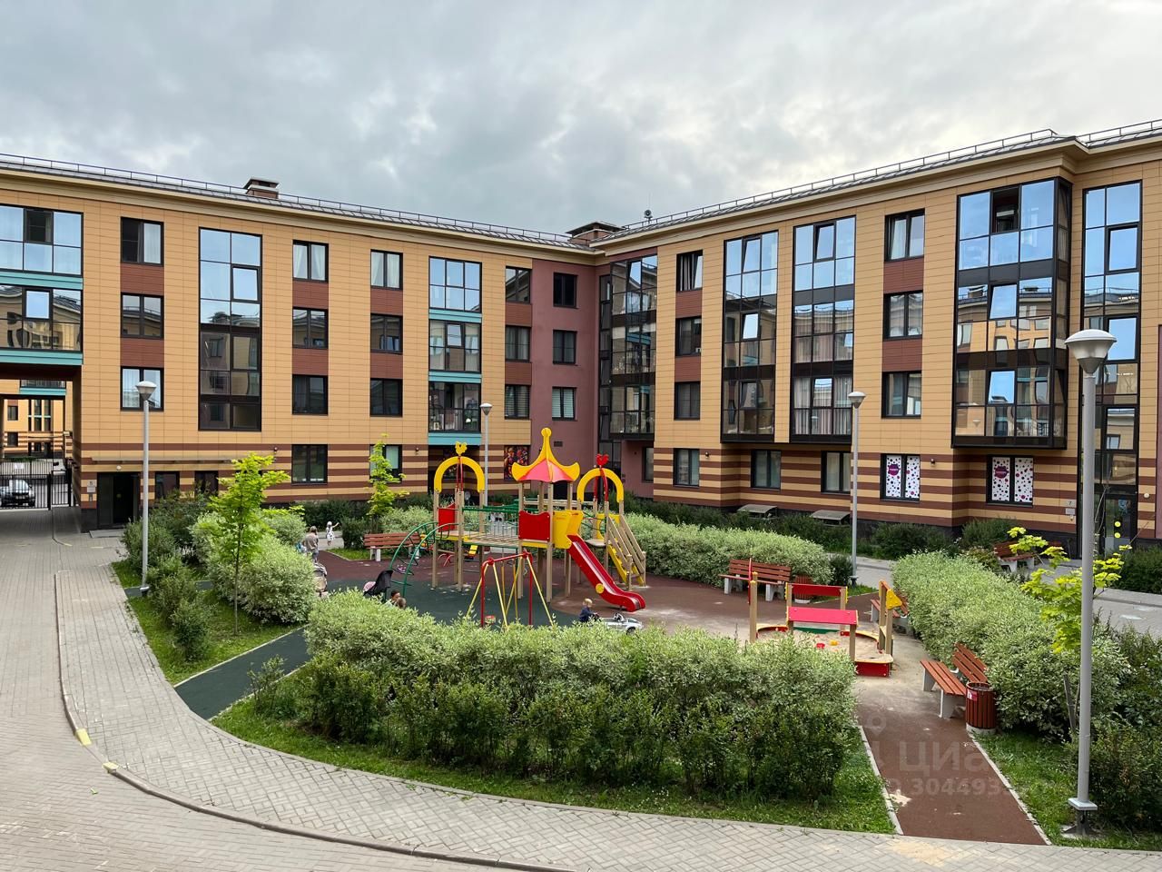 Продажа 2-комн квартиры на вторичном рынке пос. Шушары, Пулковское тер., улица Переведенская, 4к2с2