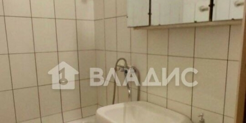 2-комн квартира Новорогожская улица,  д. 8