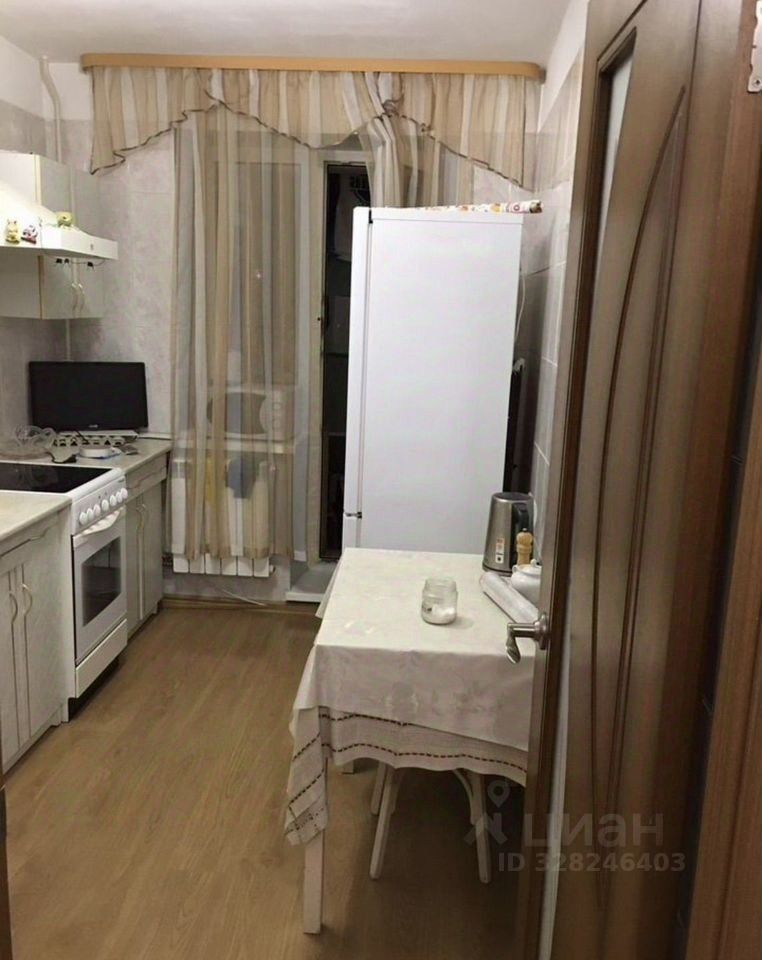 Продажа 1-комн квартиры на вторичном рынке Комендантский проспект, 25К1