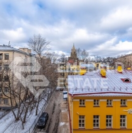 Продажа 5-комн квартиры на вторичном рынке Левшинский Б. пер,  д. 11