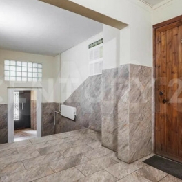 Продажа 2-комн квартиры на вторичном рынке Серебристый бульвар,  д. 21