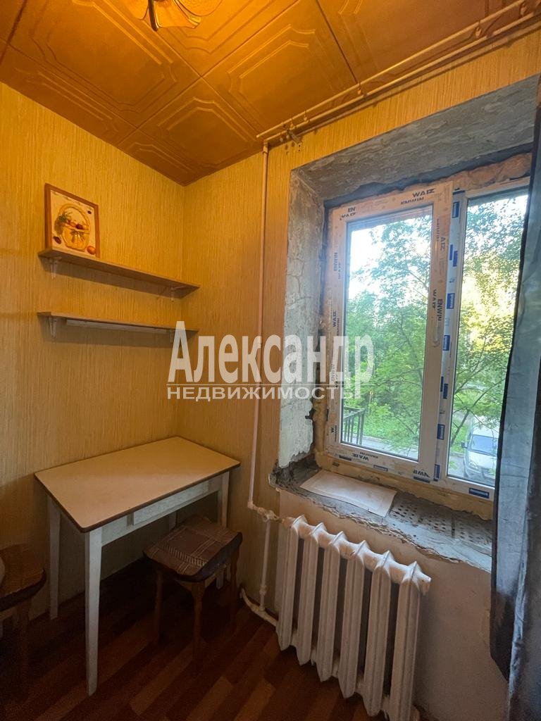 Продажа 1-комн квартиры на вторичном рынке Беломорская ул. ,  д. 16