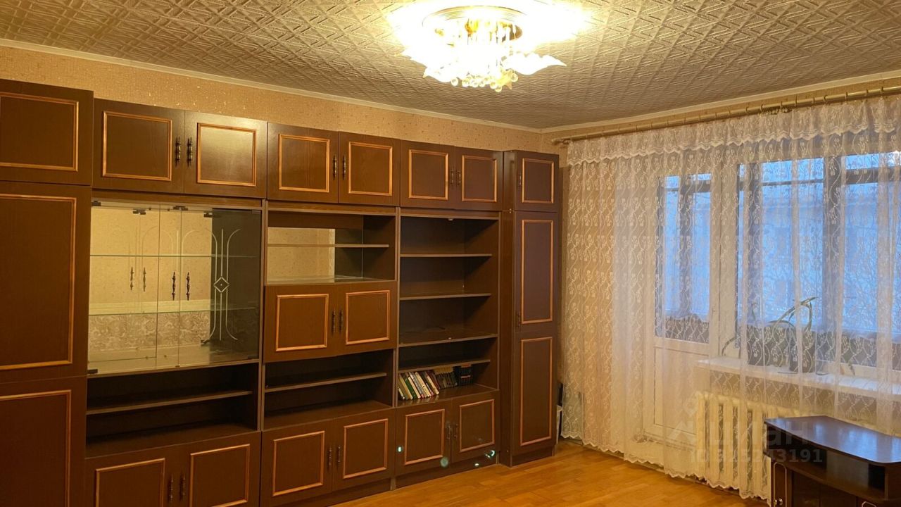 Продажа 2-комн квартиры на вторичном рынке пос. Пансионат Зеленый Бор, 1