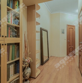 Продажа 3-комн квартиры на вторичном рынке Композиторов ул,  д. 4