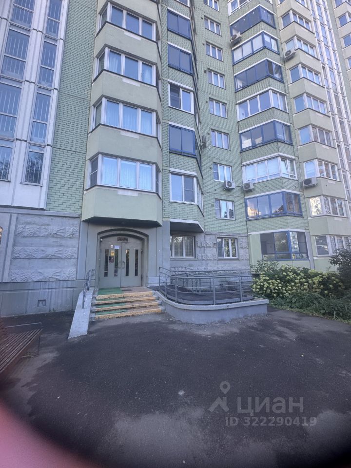 Продажа 2-комн квартиры на вторичном рынке Ясный проезд, 14