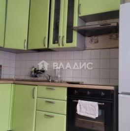 Продажа 1-комн квартиры на вторичном рынке улица Плещеева,  д. 8