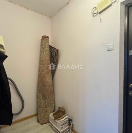 Продажа 1-комн квартиры на вторичном рынке Ангарская улица,  д. 6