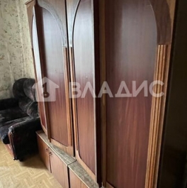 Продажа 3-комн квартиры на вторичном рынке Неманский проезд,  д. 11