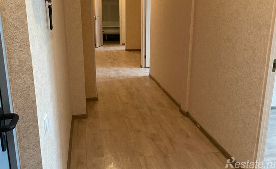 Продажа 3-комн квартиры на вторичном рынке Сясьстройское городское поселение, улица 1 Мая,  д. 3