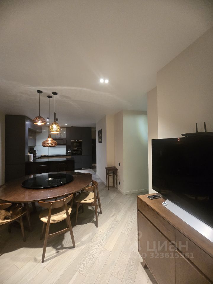 Продажа 5-комн квартиры на вторичном рынке Реутов, Юбилейный проспект, 40