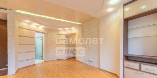 3-комн квартира бульвар Генерала Карбышева,  д. 16