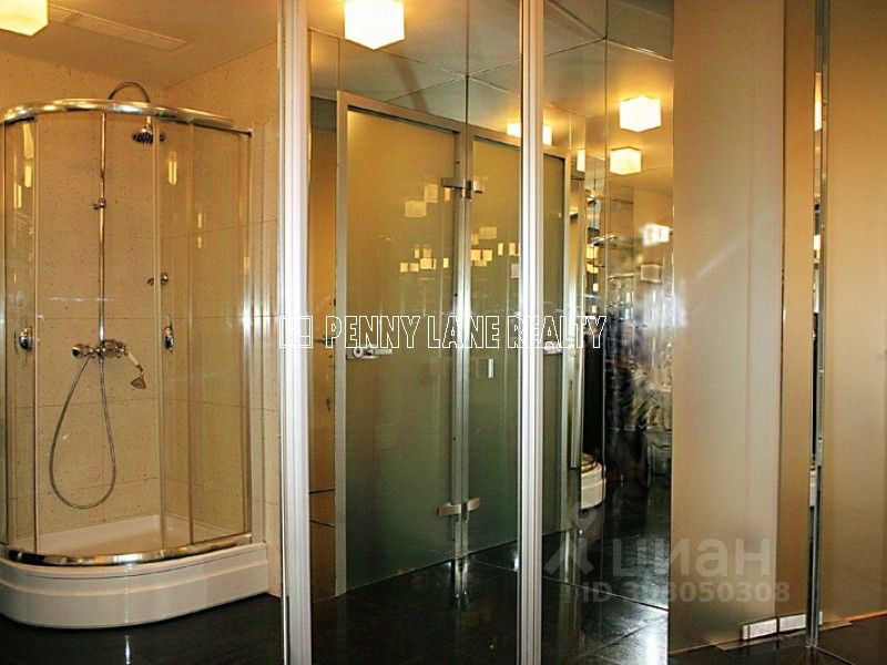 Продажа 4-комн квартиры на вторичном рынке улица Новый Арбат, 29